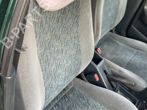 Sedile anteriore destro NISSAN ALMERA I Hatchback (N15) 1.4 (87 hp) 32764411