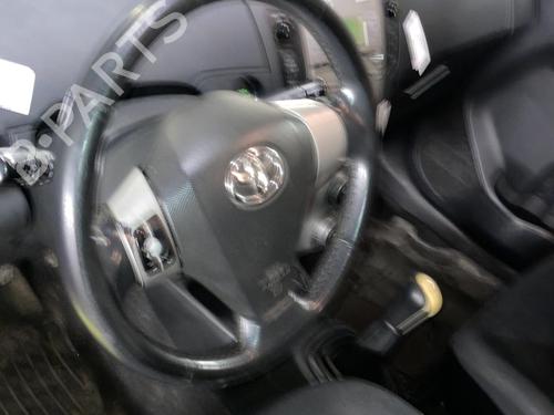 Rat TOYOTA YARIS (_P9_) 1.4 D-4D (NLP90_, NLP90R) (90 hp) 22116159