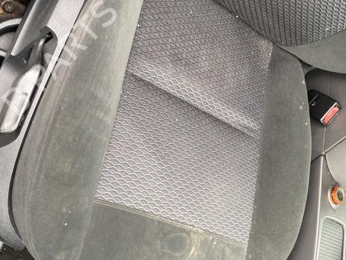 BP30877415C16 main image