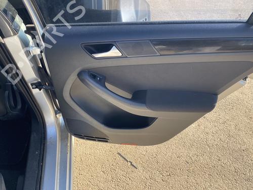 Used Rear right panel VW JETTA IV (162, 163, AV3, AV2) 1.6 TDI (105 hp) 32680777