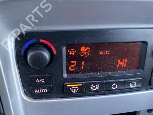 Used Climate control PEUGEOT 307 Break (3E) 2.0 HDi 135 (136 hp) 31969693