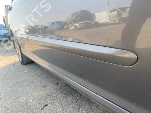 door-moulding-trim-peugeot-308-sw-i-4e_-4h_-2007-2008-2009-2010-2011-2012-2013-2014-38007139 main image