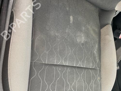 Right front seat CITROËN C3 Picasso (SH_) 1.6 HDI 90 | BP39982453C16 - Image 4