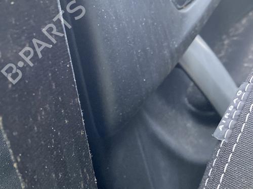 Used Front right seatbelt CITROËN C3 II (SC_) 1.4 (73 hp) 32167728
