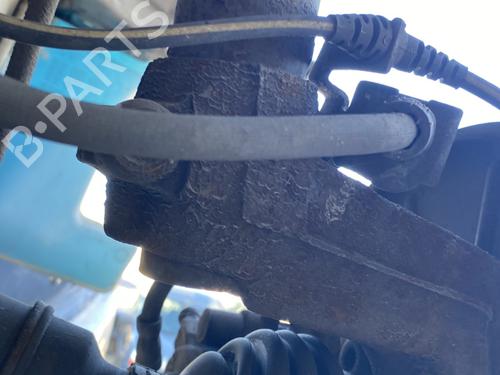 Used Right front steering knuckle Right front steering knuckle VW JETTA IV (162, 163, AV3, AV2) 1.6 TDI (105 hp) 32705949 32705949