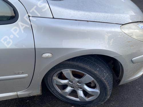 right-front-fenders-peugeot-307-break-3e-2002-2003-2004-2005-2006-2007-2008-2009-31969659 main image