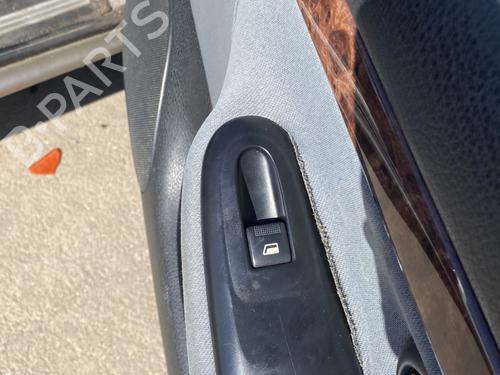 Used Right front window switch Right front window switch PEUGEOT 406 (8B) 2.0 16V (136 hp) 24888928 24888928