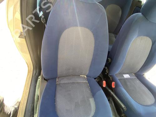 Right front seat LANCIA YPSILON (843_) 1.2 (843.AXA1A) | BP38164068C16 - Image 5