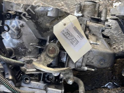 Gearbox CITROËN C4 CACTUS 1.6 BlueHDi 100 | BP24446605M3 