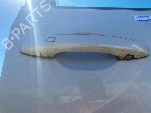 front-right-exterior-door-handle-renault-megane-iv-grandtour-k9amn_-2016-38236093 main image