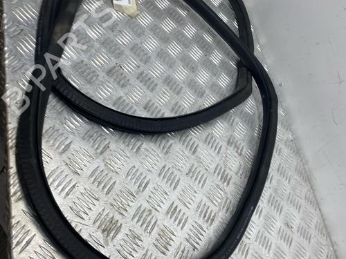 Used Rubber door seal Rubber door seal 37749597 37749597