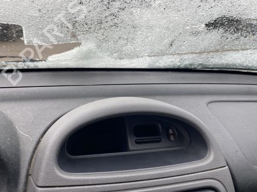 Used Dashboard Dashboard RENAULT CLIO II Hatchback Van (SB0/1/2_) 1.9 D (SB0R) (54 hp) 30460435 30460435