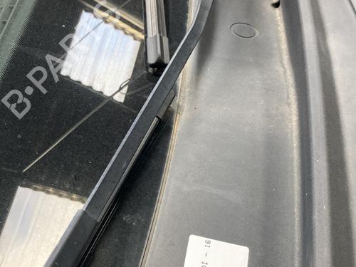 Front windshield wiper arm AUDI A3 (8V1, 8VK) 1.6 TDI | BP23782355C143 