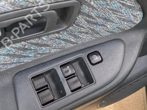 Used Left front window switch Left front window switch 32781596 32781596
