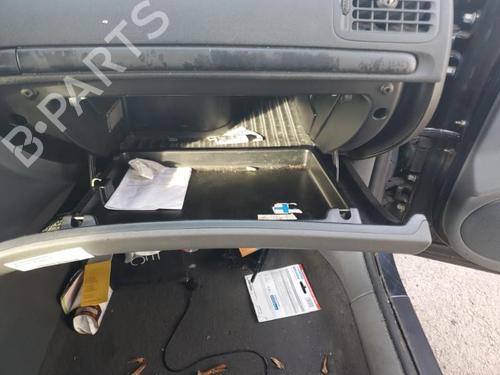 Used Glove box Glove box 22118937 22118937