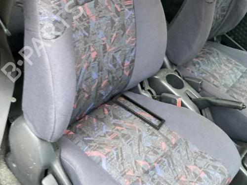 Used Right front seat Right front seat TOYOTA RAV 4 I Cabrio (_A1_) 2.0 4WD (SXA10) (129 hp) 19910192 19910192