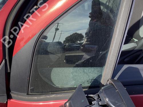 Front left quarter glass CITROËN C3 II (SC_) 1.4 HDi 70 (SC8HZC, SC8HR0, SC8HP4) | BP29506761C111 