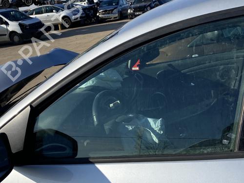 Front left door window RENAULT MEGANE III Hatchback (BZ0/1_, B3_) 1.5 dCi (BZ09, BZ0D, BZ1W, BZ29, BZ14) | BP25270514C18 