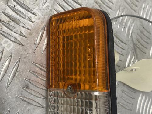 Used Left front indicator Left front indicator RENAULT 4 (112_) 0.8 (1123) (34 hp) 29757228 29757228