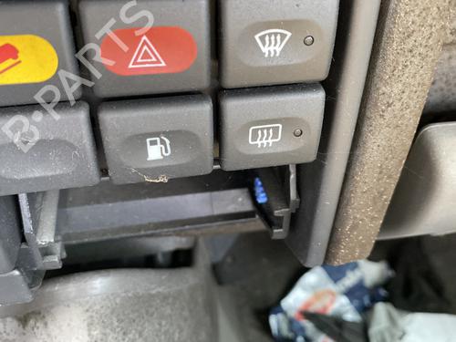 Used Warning switch Warning switch LAND ROVER DISCOVERY II (L318) 2.5 Td5 4x4 (139 hp) 33174049 33174049