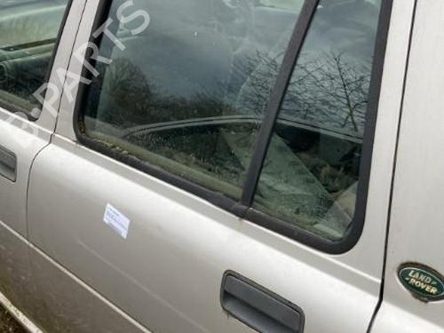 Left rear door LAND ROVER FREELANDER I (L314) 1.8 16V 4x4 | BP22118385C4 