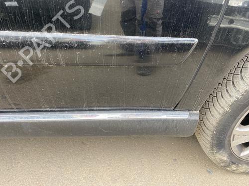 Used Right sideskirt Right sideskirt 39167658 39167658