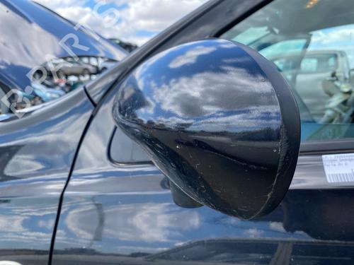 Used Left mirror Left mirror 37706781 37706781