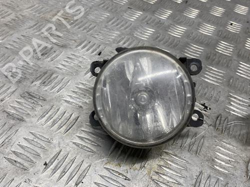 Used Right front fog light Right front fog light RENAULT MEGANE IV Hatchback (B9A/M/N_) 1.5 dCi 110 (B9A3) (110 hp) 26738614 26738614