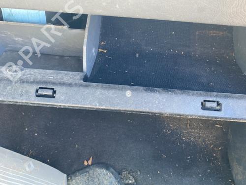 Glove box RENAULT 21 Saloon (L48_) 2.1 D (L486) | BP25475207C95 