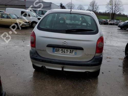 Right headlight CITROËN XSARA PICASSO (N68) 2.0 HDi | BP22115727C29 