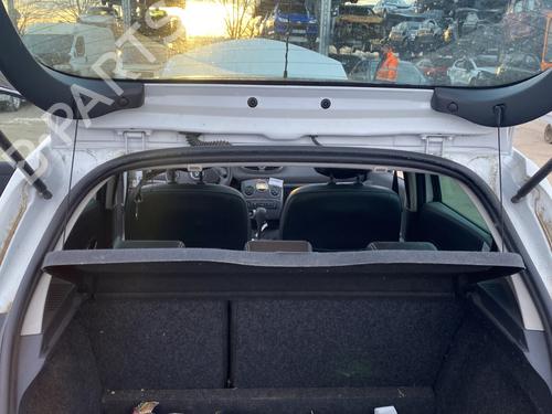 Used Rear parcel shelf RENAULT CLIO III (BR0/1, CR0/1) 1.6 16V (BR05, BR0B, BR0Y, BR15, BR1J, BR1M, BR1Y, CR0B,... (112 hp) 23785024