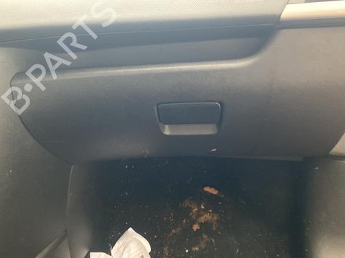 Handskerum PEUGEOT 207 (WA_, WC_) 1.4 HDi (68 hp) 31941375