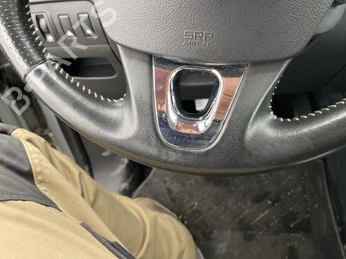 Used Steering wheel Steering wheel RENAULT SCÉNIC III (JZ0/1_) 1.5 dCi (JZ02, JZ0R) (95 hp) 32983740 32983740