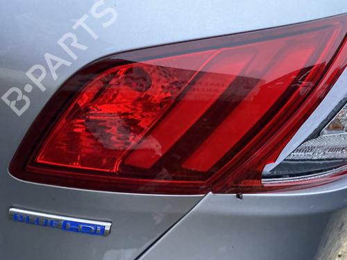 Used Right tailgate light PEUGEOT 308 II (LB_, LP_, LW_, LH_, L3_) 1.6 BlueHDi 120 (120 hp) 32347642