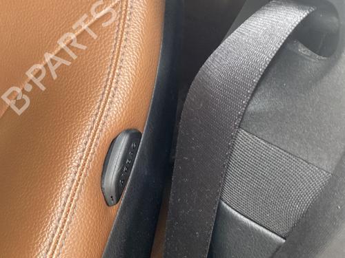 front-left-seatbelt-mercedes-benz-c-class-coupe-c205-2015-2016-2017-2018-2019-2020-2021-2022-2023-28045570 main image