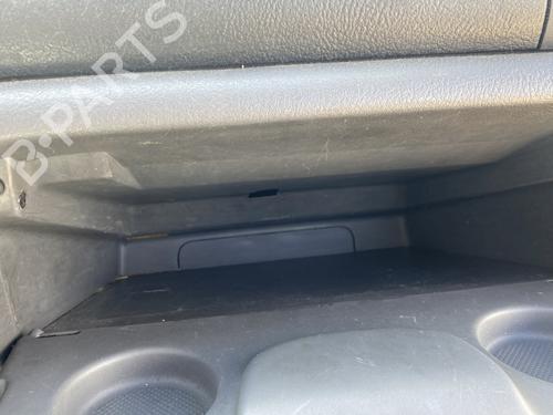 Used Glove box Glove box 24978004 24978004