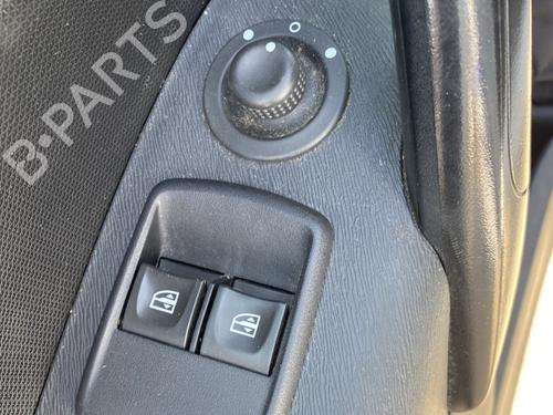 left-front-window-switch-renault-kangoo-express-fw01_-2008-32855081 main image