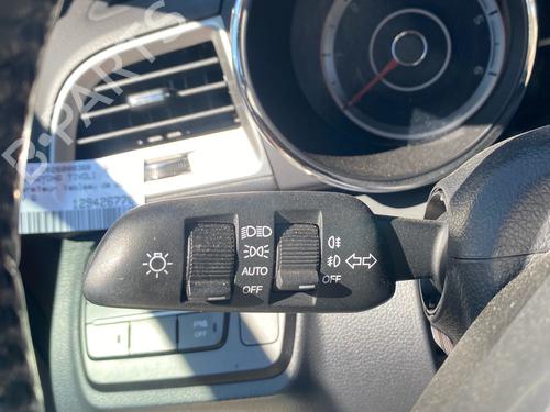 Switch SSANGYONG TIVOLI 1.6 XDi 160 | BP37249202I30 - Image 3