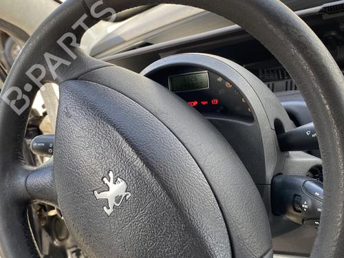 Steering wheel PEUGEOT 807 (EB_) 2.2 HDi | BP25771466C49 - Image 2
