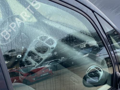 front-right-door-window-citroen-xsara-picasso-n68-1999-2000-2001-2002-2003-2004-2005-2006-2007-2008-2009-2010-2011-2012-31719217 main image