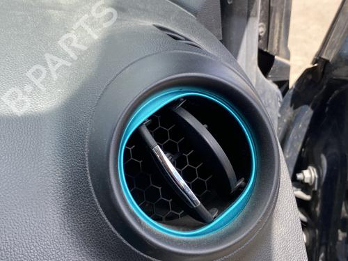 Luftventilen RENAULT CAPTUR I (J5_, H5_) 0.9 TCe 90 (90 hp) 27159441