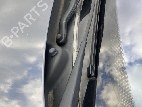 Used Front wiper motor OPEL CORSA D (S07) 1.2 LPG (L08, L68) (80 hp) 30061762