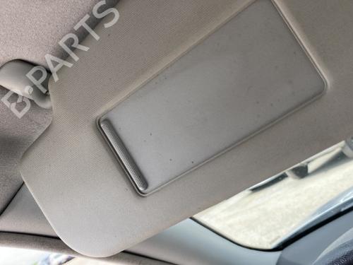 Used Left sun visor Left sun visor 22122330 22122330