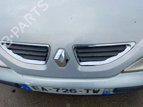 grille-renault-megane-i-ba01_-1995-1996-1997-1998-1999-2000-2001-2002-2003-2004-36337189 main image