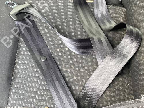 rear-left-seatbelt-peugeot-208-i-ca_-cc_-2012-2013-2014-2015-2016-2017-2018-2019-2020-2021-33553954 main image