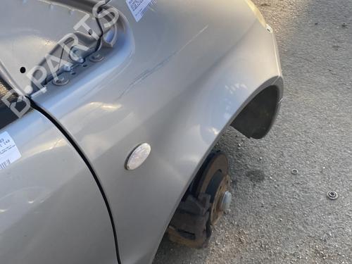 Used Right front fenders MERCEDES-BENZ A-CLASS (W168) A 140 (168.031, 168.131) (82 hp) 23784656
