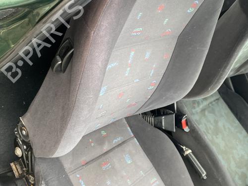 Used Right front seat Right front seat OPEL CORSA B (S93) 1.0 i 12V (F08, F68, M68) (54 hp) 23784022 23784022