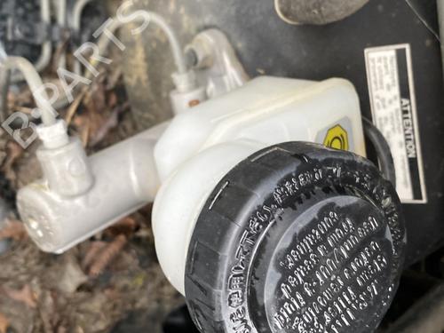 Used Brake master cylinder Brake master cylinder DAIHATSU TERIOS (J1_) 1.3 4WD (J102) (86 hp) 33117028 33117028