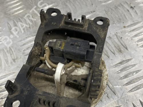 right-front-fog-light-peugeot-5008-0u_-0e_-2009-2010-2011-2012-2013-2014-2015-2016-2017-28048087 main image