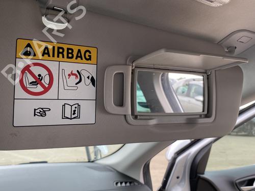 right-sun-visor-renault-megane-iv-hatchback-b9amn_-2015-25438535 main image